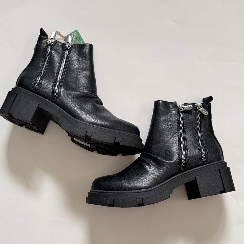 Blowfish Black Ankle Booties with Double Zippers